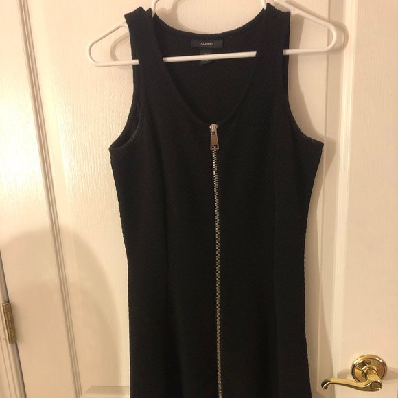 Zipped Midi Dress - Picture 2 of 3